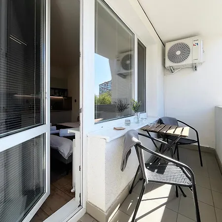 New Cozy Studio, Ac&balcony * Bratislava