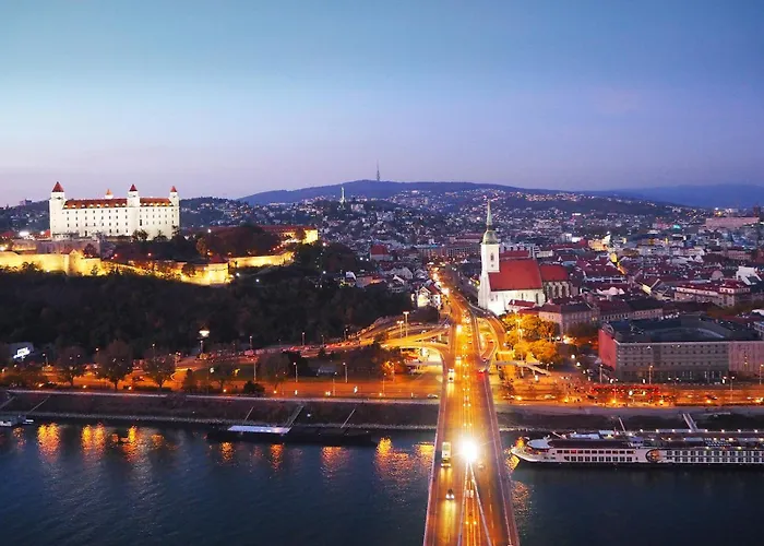 New Cozy Studio, Ac & Balcony Bratislava