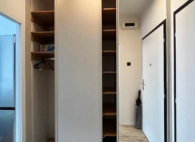 New Cozy Studio, Ac&balcony